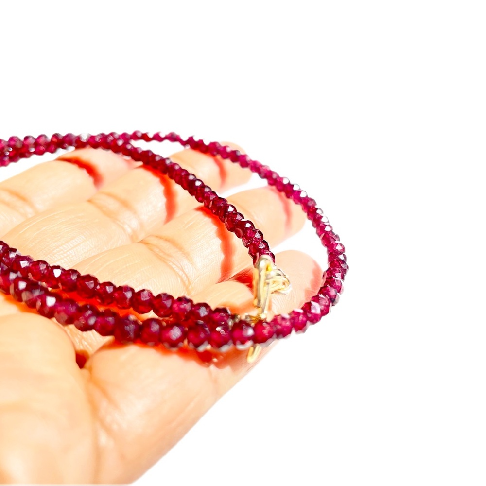 Natural Red Garnet necklace in gold filled - Picture 1 of 7